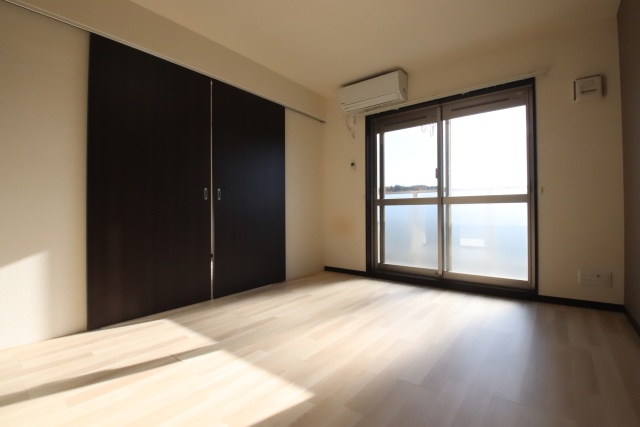 居室・リビング　※別室の参考写真の為、現況優先です。