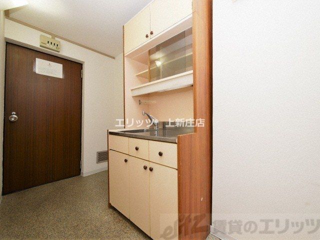 収納　キッチン