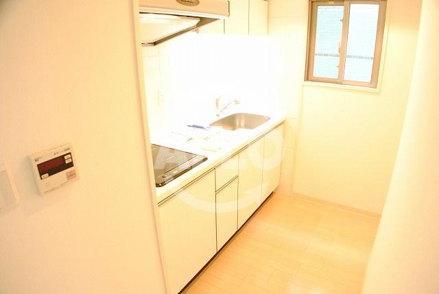 キッチン　レジディア心斎橋ウエスト　キッチン