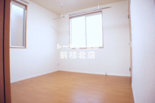 その他　雨の日や花粉の季節に便利な室内物干しついてます♪