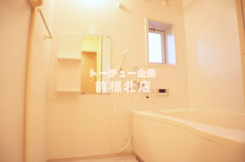 バス・シャワールーム　換気抜群！開放感あふれる浴室でバスタイムがもっと楽しく♪