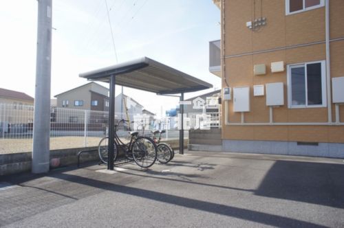 その他共有部分　駐輪場あります