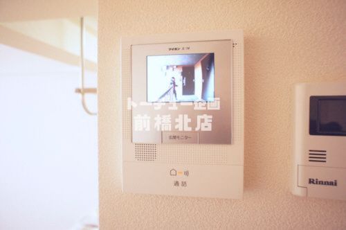 セキュリティ　モニター付きドアホンで急な来客に慌てず対応できます