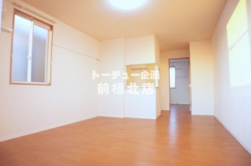 居室・リビング　広々LDKでゆったりと過ごせます