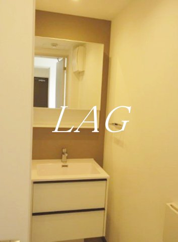 洗面設備　洗面台です。