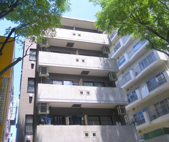 建物外観　☆鉄筋コンクリート造　南向き　オートロック