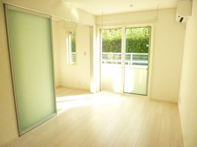 居室・リビング　※同物件別部屋になります