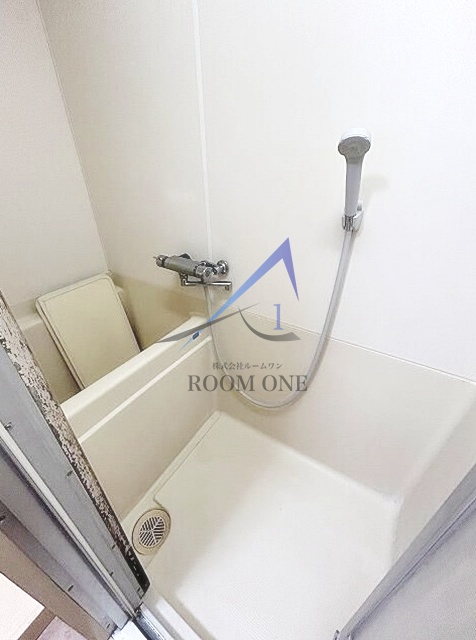 バス・シャワールーム　お風呂です。