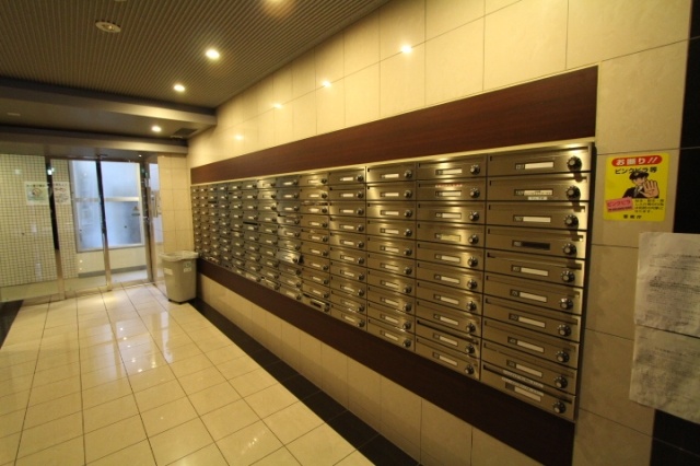 ロビー　ゆとりのあるロビーです