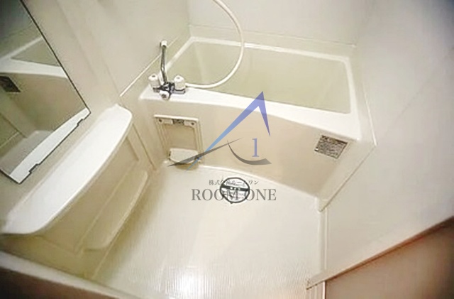 バス・シャワールーム　お風呂です。
