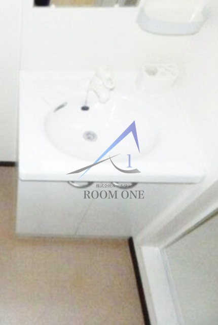 洗面設備　独立洗面台です。