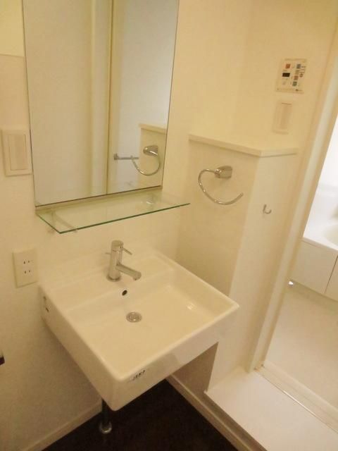 洗面設備　綺麗な洗面台★