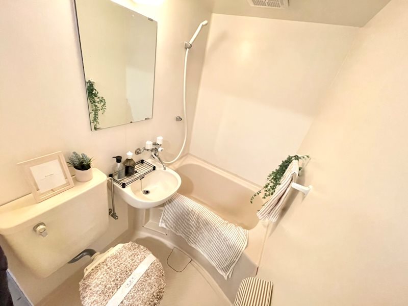 バス・シャワールーム　別号室・参考写真（実際のお部屋とは異なります）