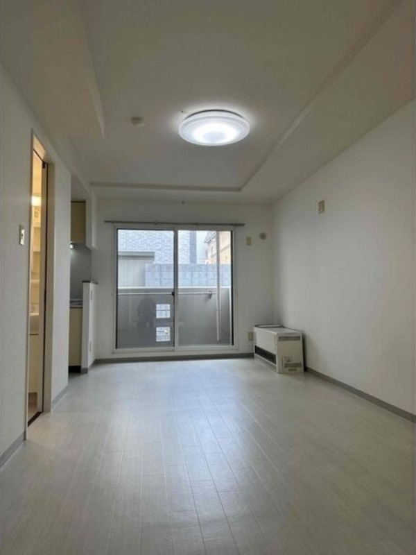 居室・リビング　別号室の画像です。