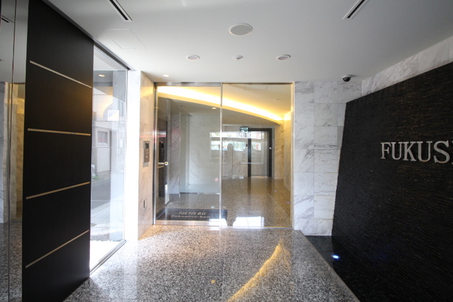 ロビー　エントランス