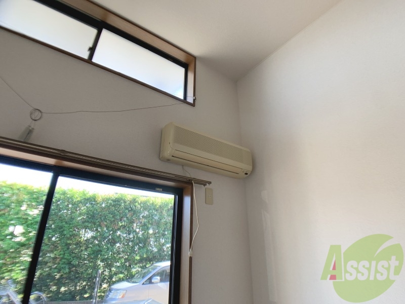 その他設備　エアコンも設置されております。毎日の暮らしが快適になりますね