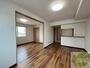 居室・リビング　広くてキレイなお部屋が広がっていて、充実した生活が送れそう。