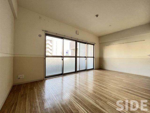 居室・リビング　※同シリーズ参考画像