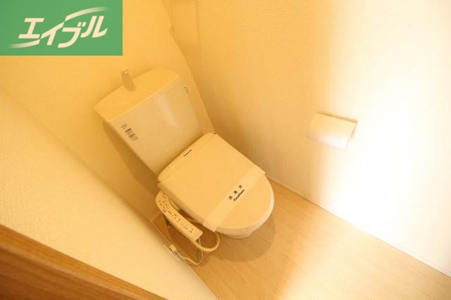 トイレ　類似物件写真