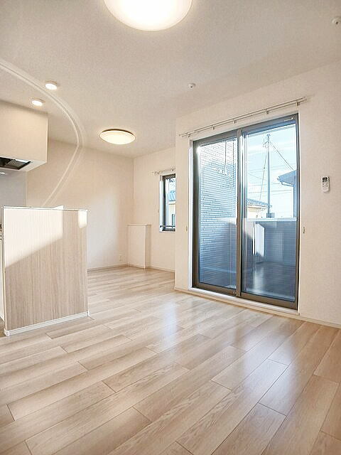 居室・リビング　明るい室内です☆