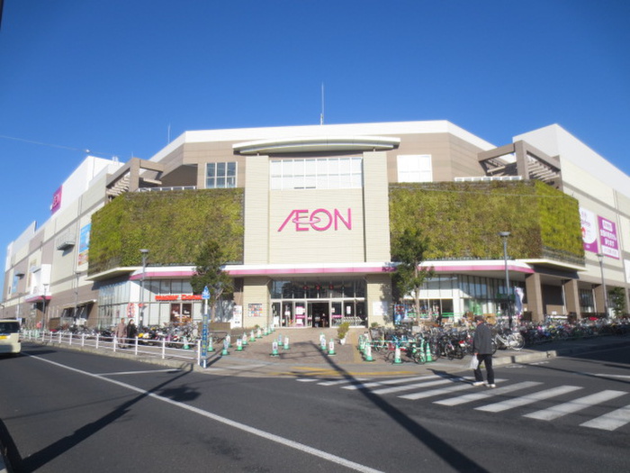 ショッピングセンター　イオン（ショッピングセンター）まで400m