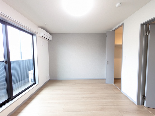 その他部屋・スペース　【洋室】　７帖