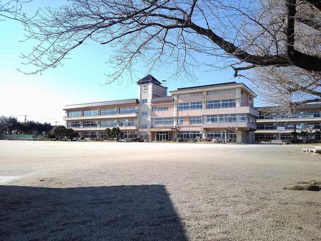 その他　佐野市立田沼小学校（その他）まで700m