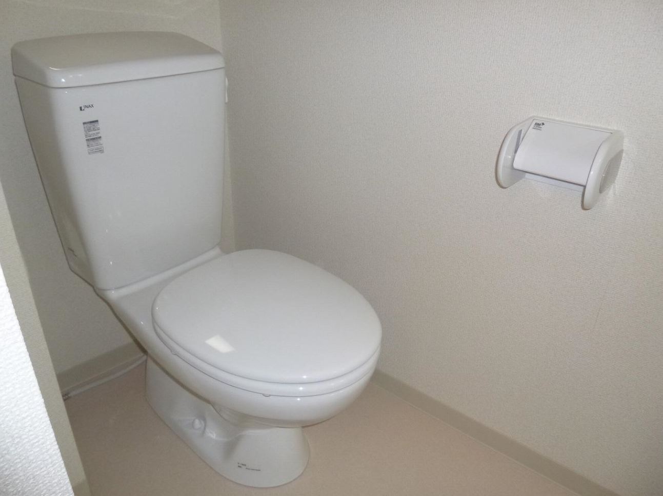 トイレ　（別タイプ参考写真）b CASA Tabata　北区田端4