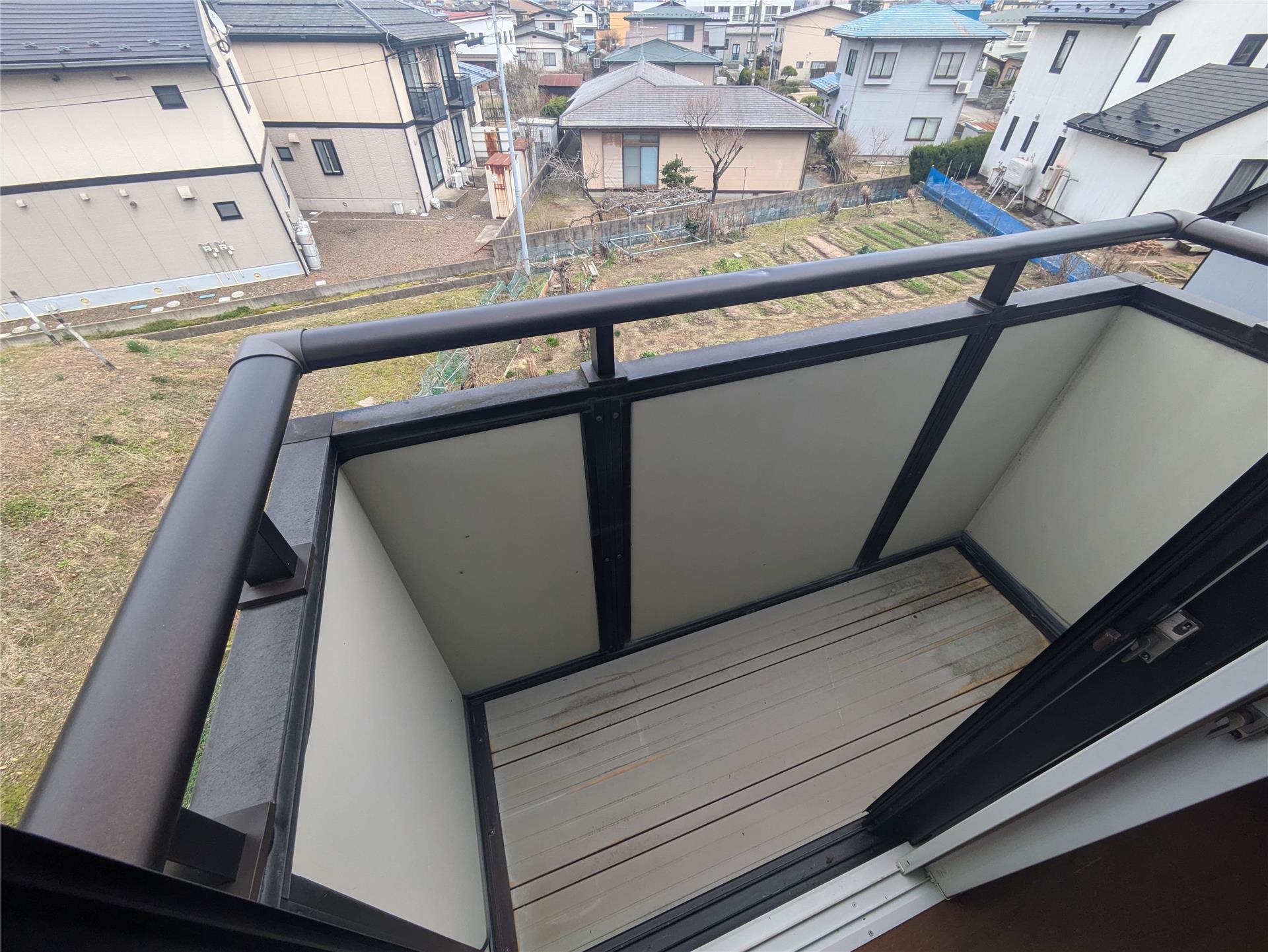 バルコニー　バルコニー