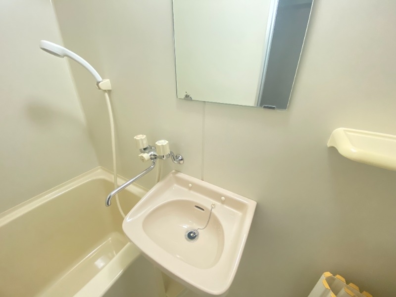 洗面設備　快適に使用できる、清潔感にこだわったトイレです。