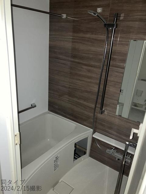 バス・シャワールーム　※写真は同タイプ住戸です。