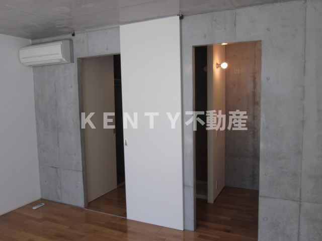 その他部屋・スペース　使い勝手のいい寝室です