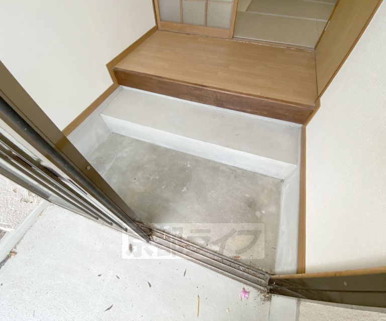 玄関　広い玄関です。