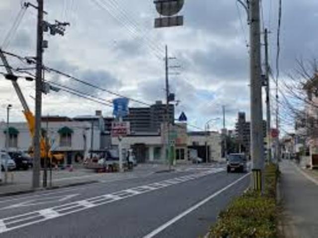 コンビニ　ローソン　姫路五軒邸店（コンビニ）まで208m