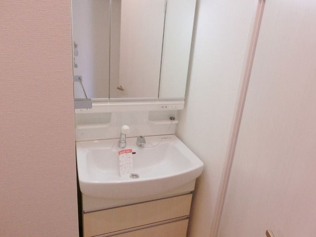 洗面設備　★別部屋参考写真です★