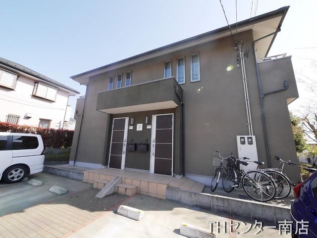 建物外観　公園隣地で住環境良好です