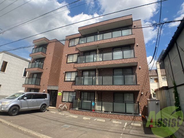 建物外観　札幌市東区北二十七条東「アビタノース２７」