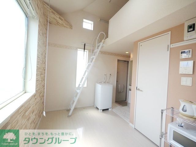 居室・リビング　別部屋参考写真