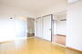 居室・リビング　洋室６帖のお部屋です