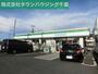 コンビニ　ファミリーマート（コンビニ）まで1300m