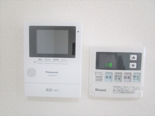 セキュリティ　インターホンはモニター付きで安心☆