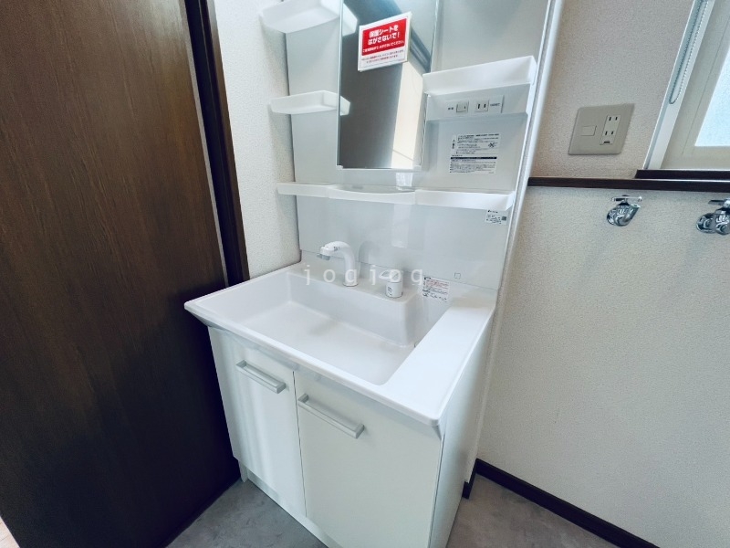 その他設備　エアコン新設しております。