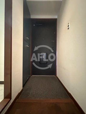 玄関　ピアニスクエア　玄関