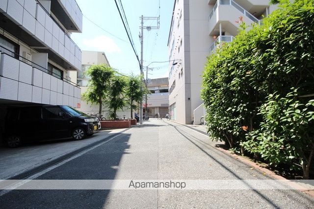 その他　前面道路（その他）まで0m
