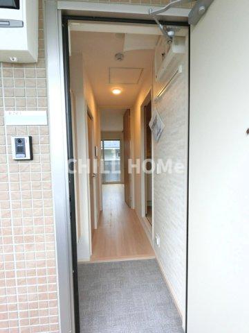 玄関　当社、チルホームのHPもご覧ください(^^)/物件情報多数♪