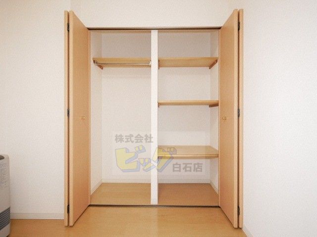 収納　広々クローゼット付きです♪