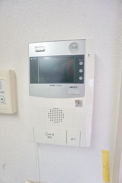 セキュリティ　同物件別部屋写真