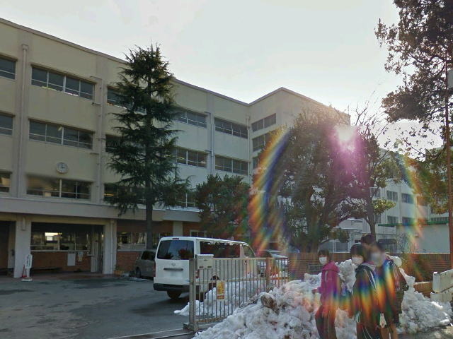 中学校　横浜市立青葉台中学校（中学校）まで791m