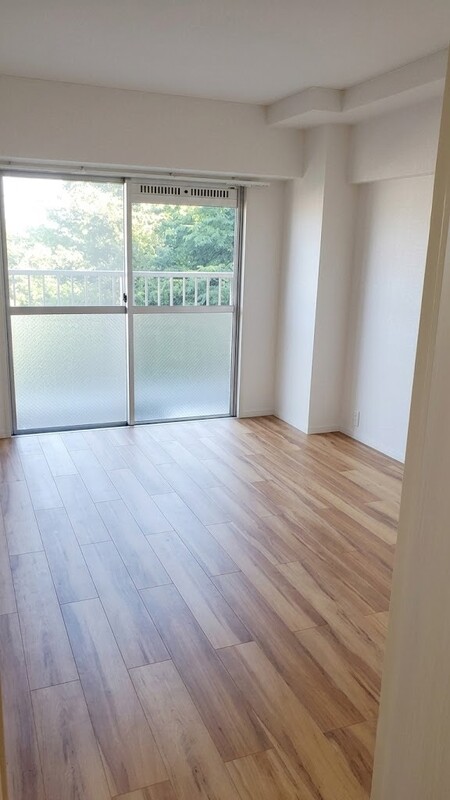 居室・リビング　開放感のあるゆったりとしたお部屋です♪