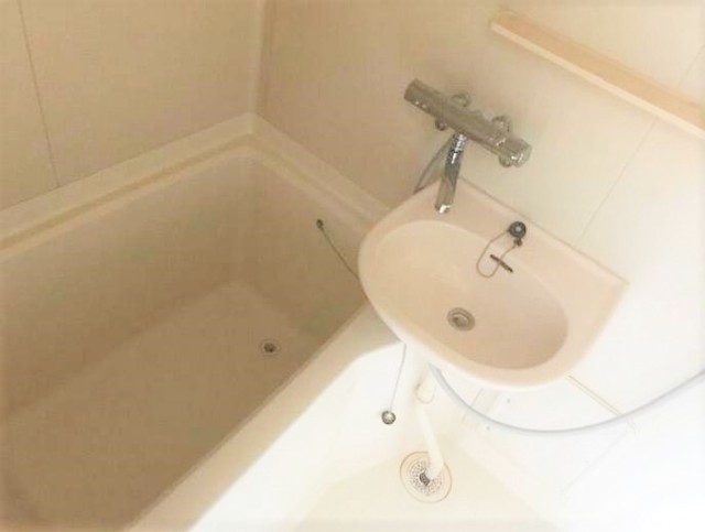 バス・シャワールーム　他のお部屋の参考画像です。